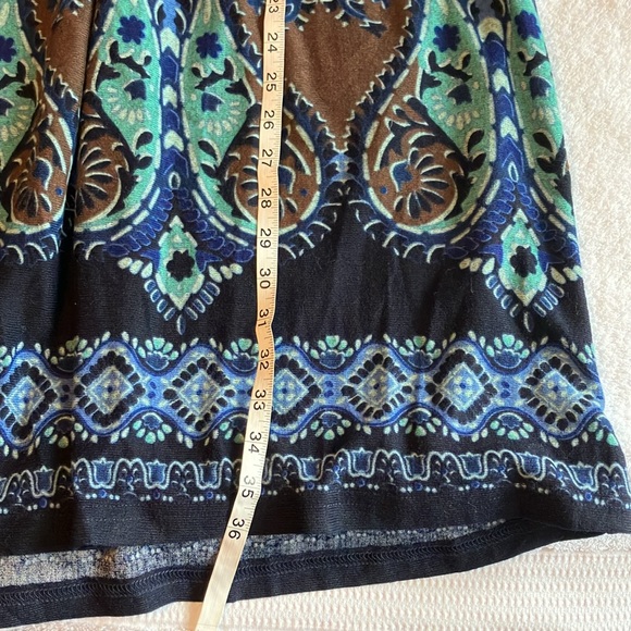 White Mark Phoebe embroidered sweater dress - Picture 9 of 9